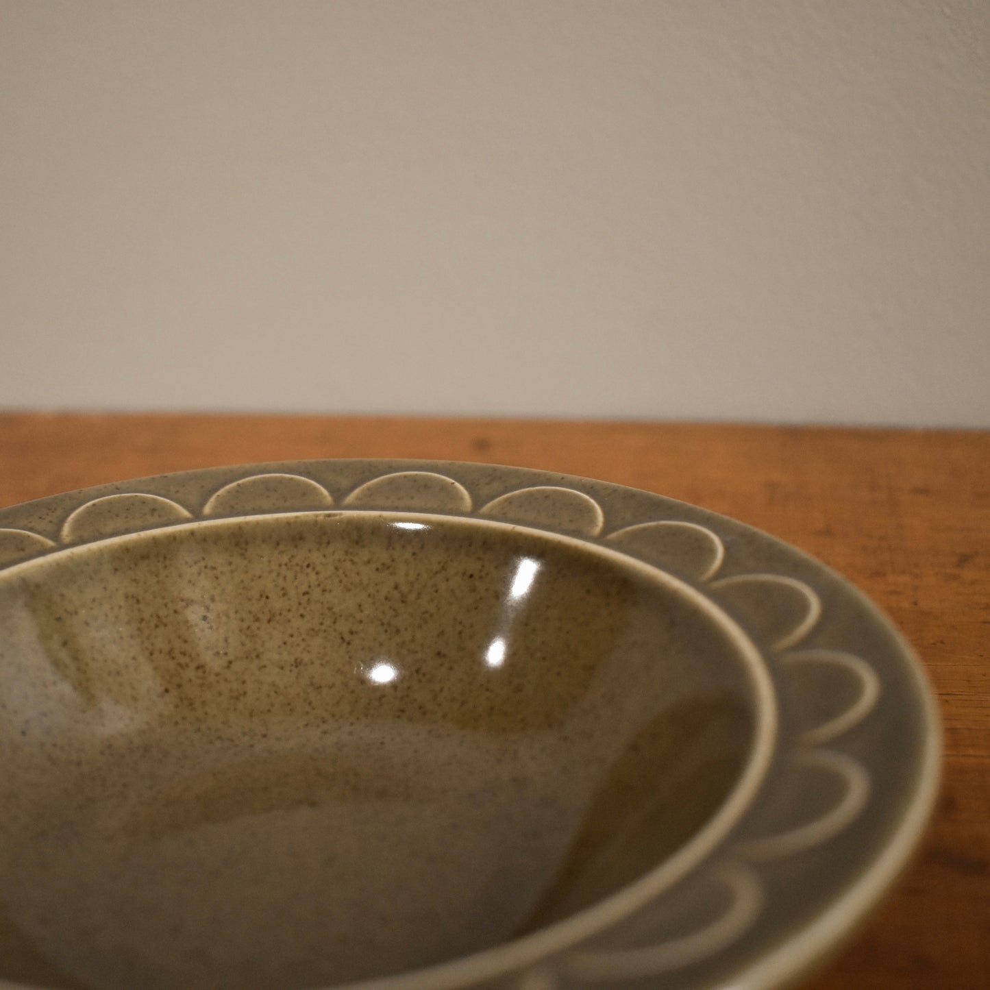 Vintage Scalloped Detail Bowl