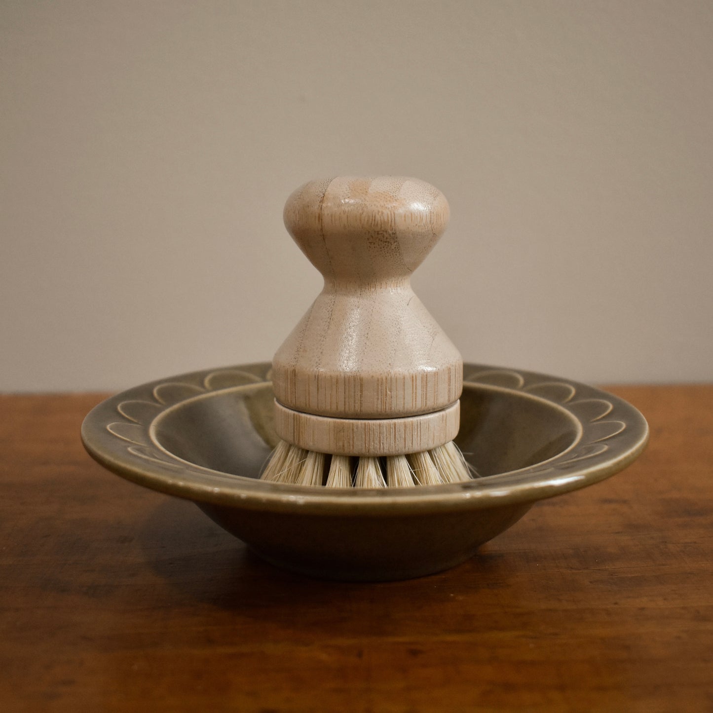 Vintage Scalloped Detail Bowl