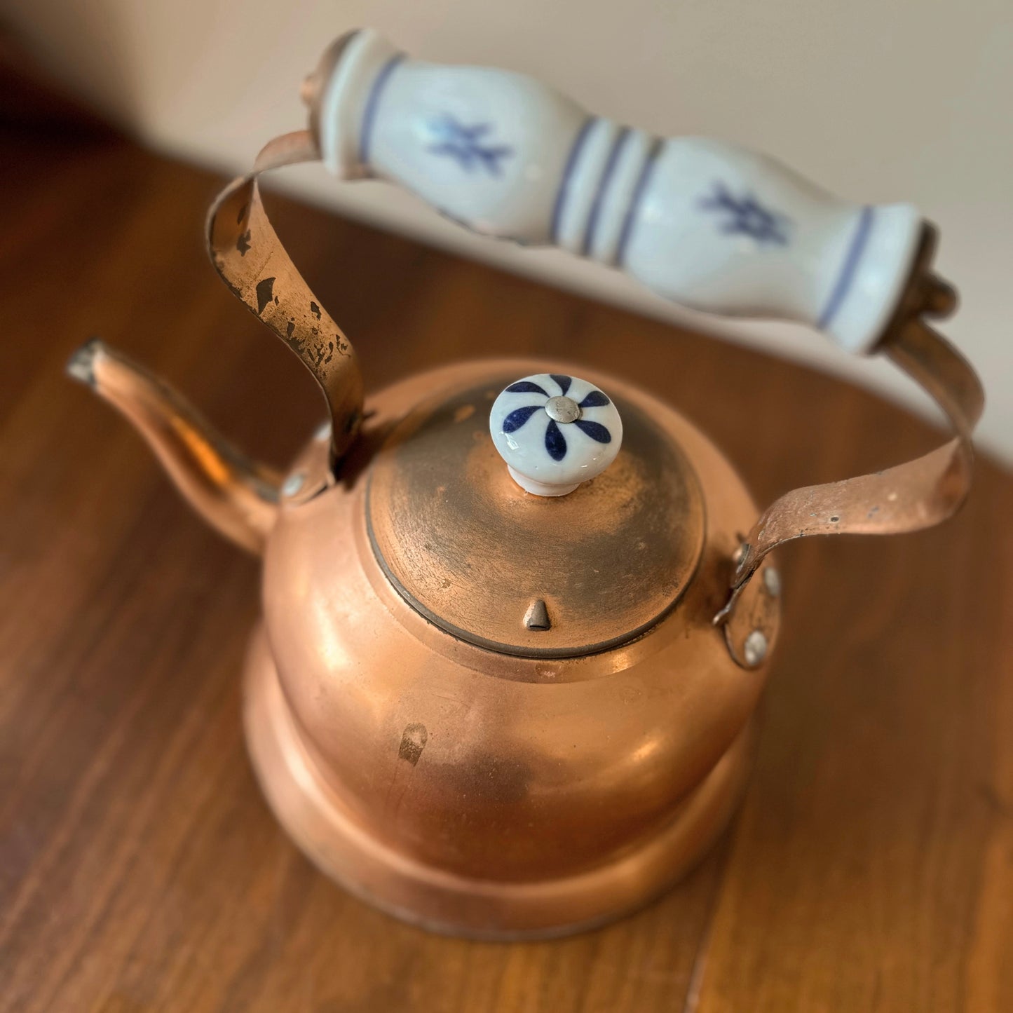 Vintage Copper Kettle with Ceramic Handle