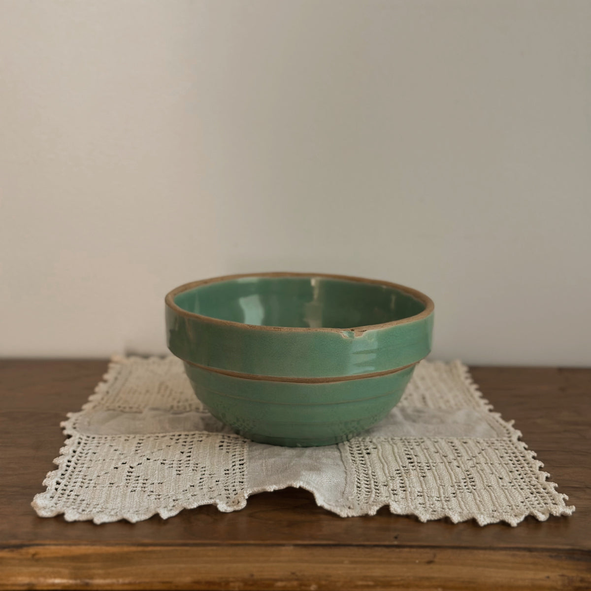 1940s USA Stoneware Mixing Bowl | Vintage