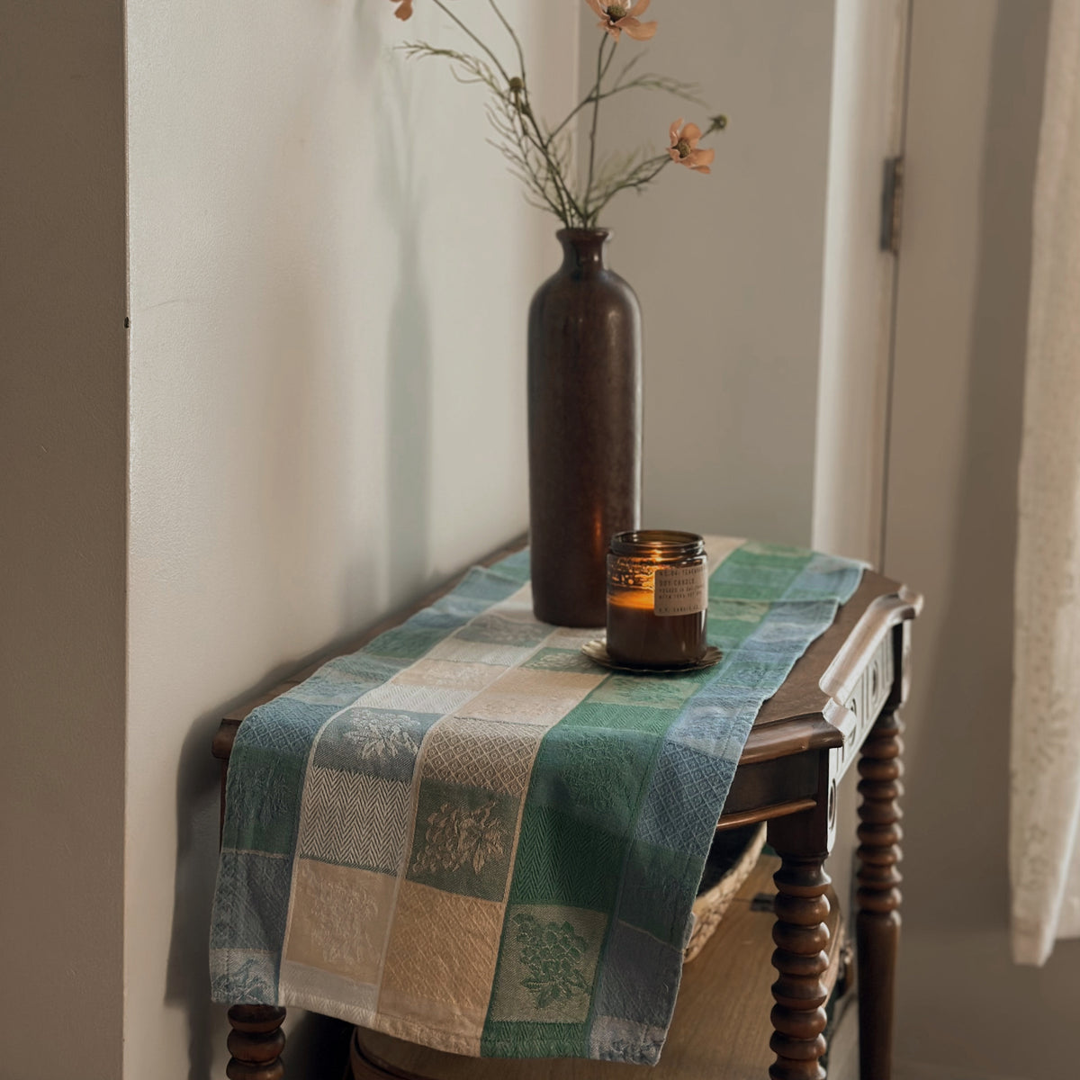 Jacquard Botanical Short Cotton Table Runner | Vintage