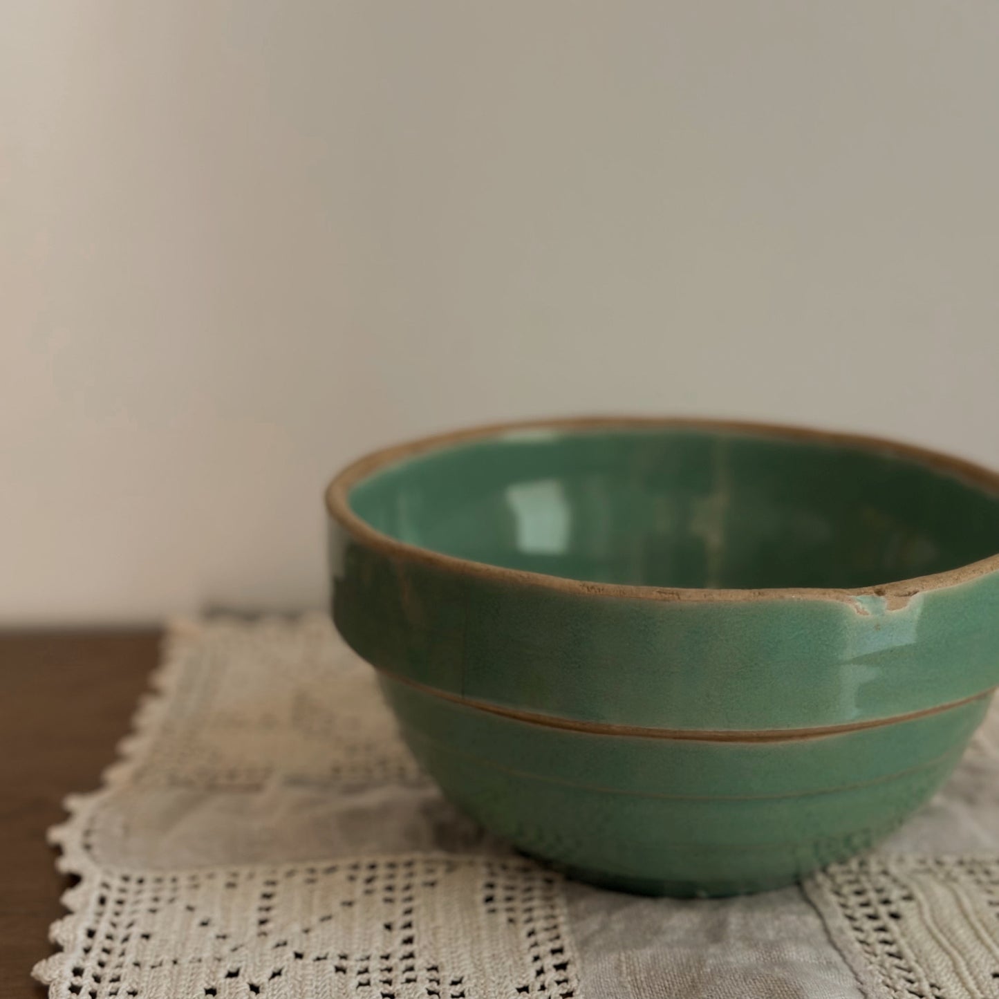 1940s USA Stoneware Mixing Bowl | Vintage