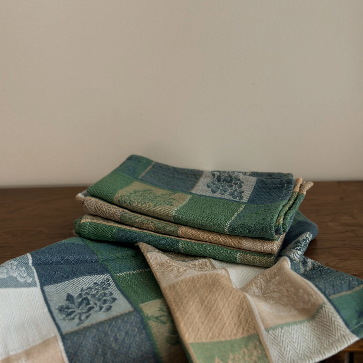 Vintage Jacquard Botanical Cotton Napkins | Set of 4
