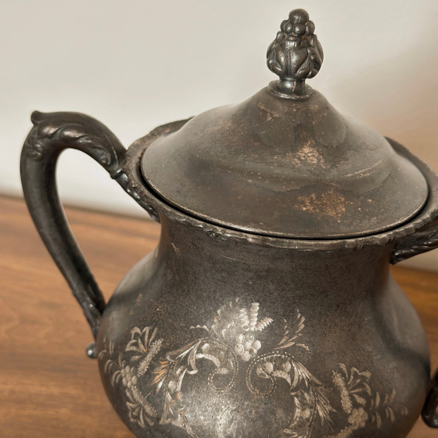 The Wallace Bro’s Floral Repoussé Set | Sugar & Creamer