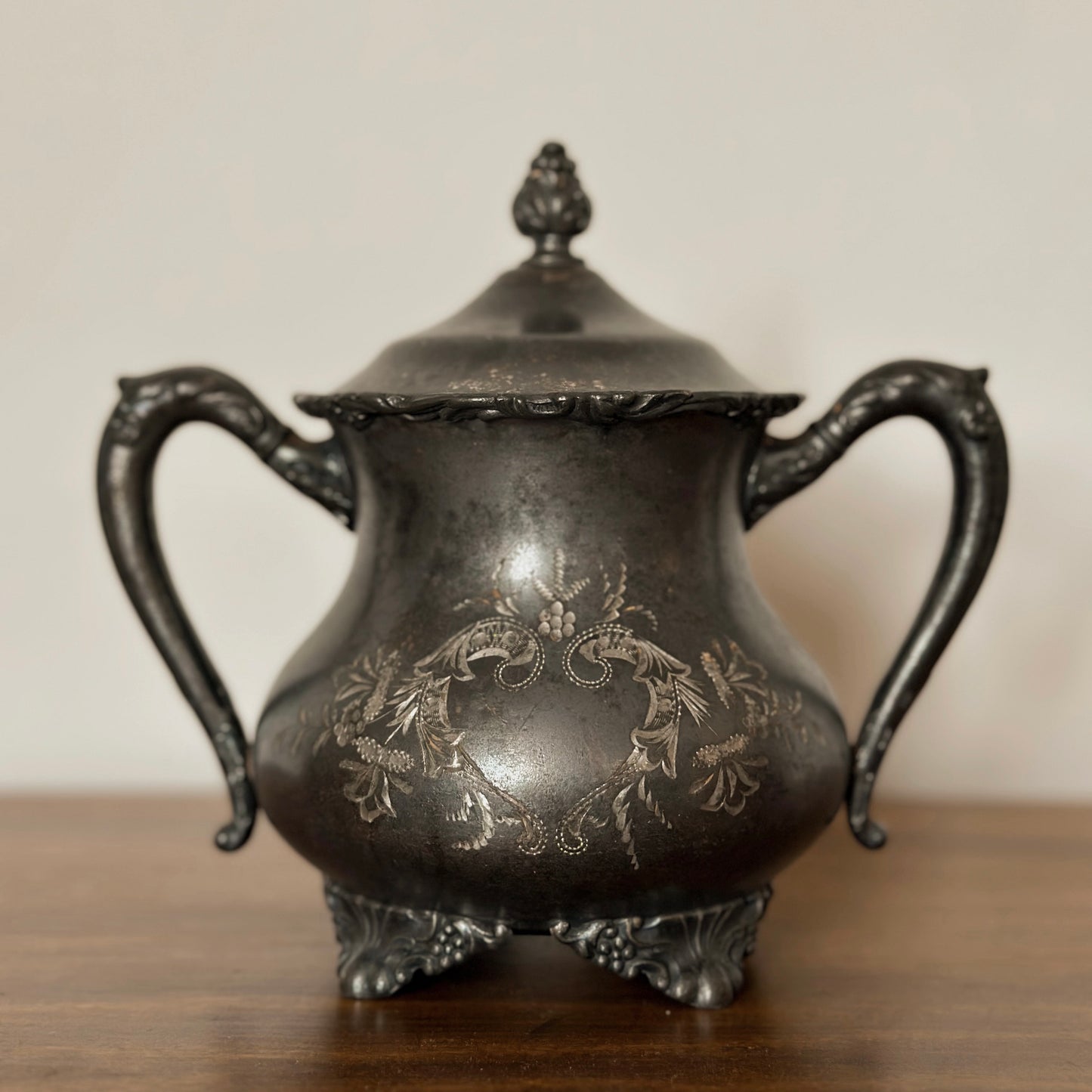 The Wallace Bro’s Floral Repoussé Set | Sugar & Creamer