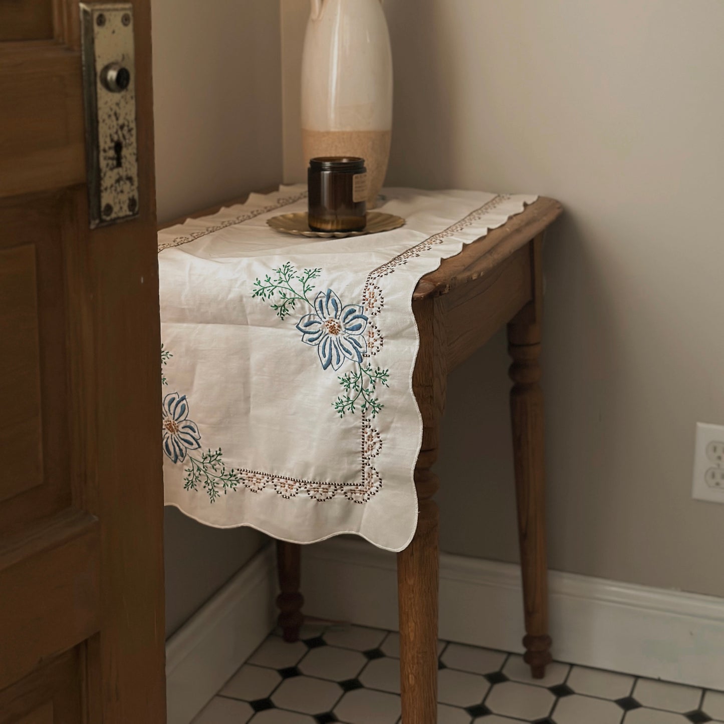 Vintage Hand-Embroidered Floral Scalloped Table Runner