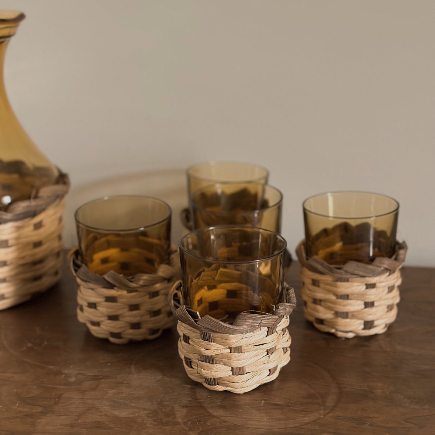 Amber Glass Pitcher & Tumbler Beverage Set with Wicker Sleeves | 6 Piece Set | Vintage