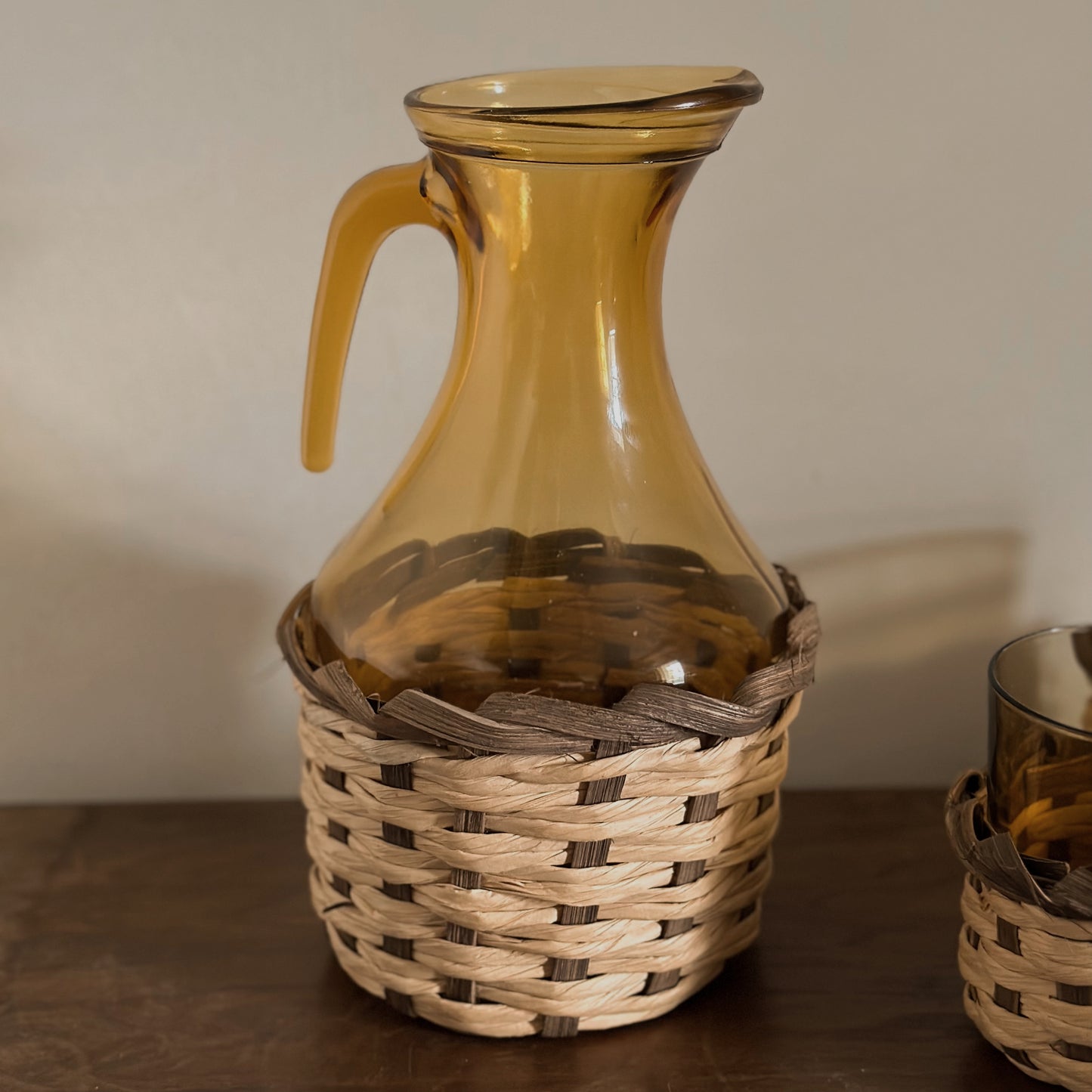 Amber Glass Pitcher & Tumbler Beverage Set with Wicker Sleeves | 6 Piece Set | Vintage