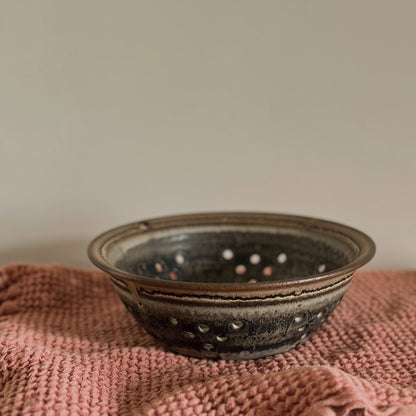 Hand-Thrown Ceramic Berry Colander & Strainer Bowl