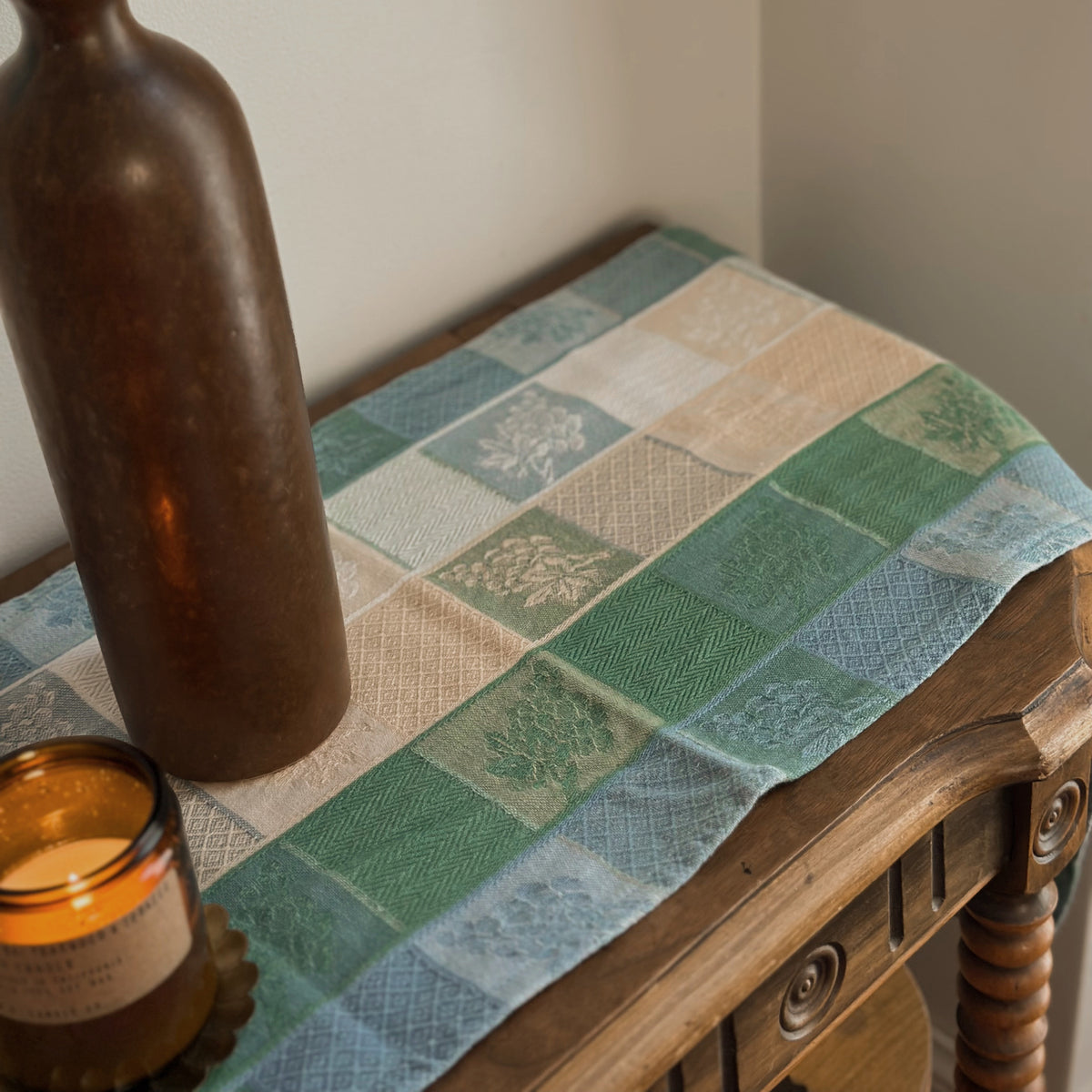 Jacquard Botanical Short Cotton Table Runner | Vintage