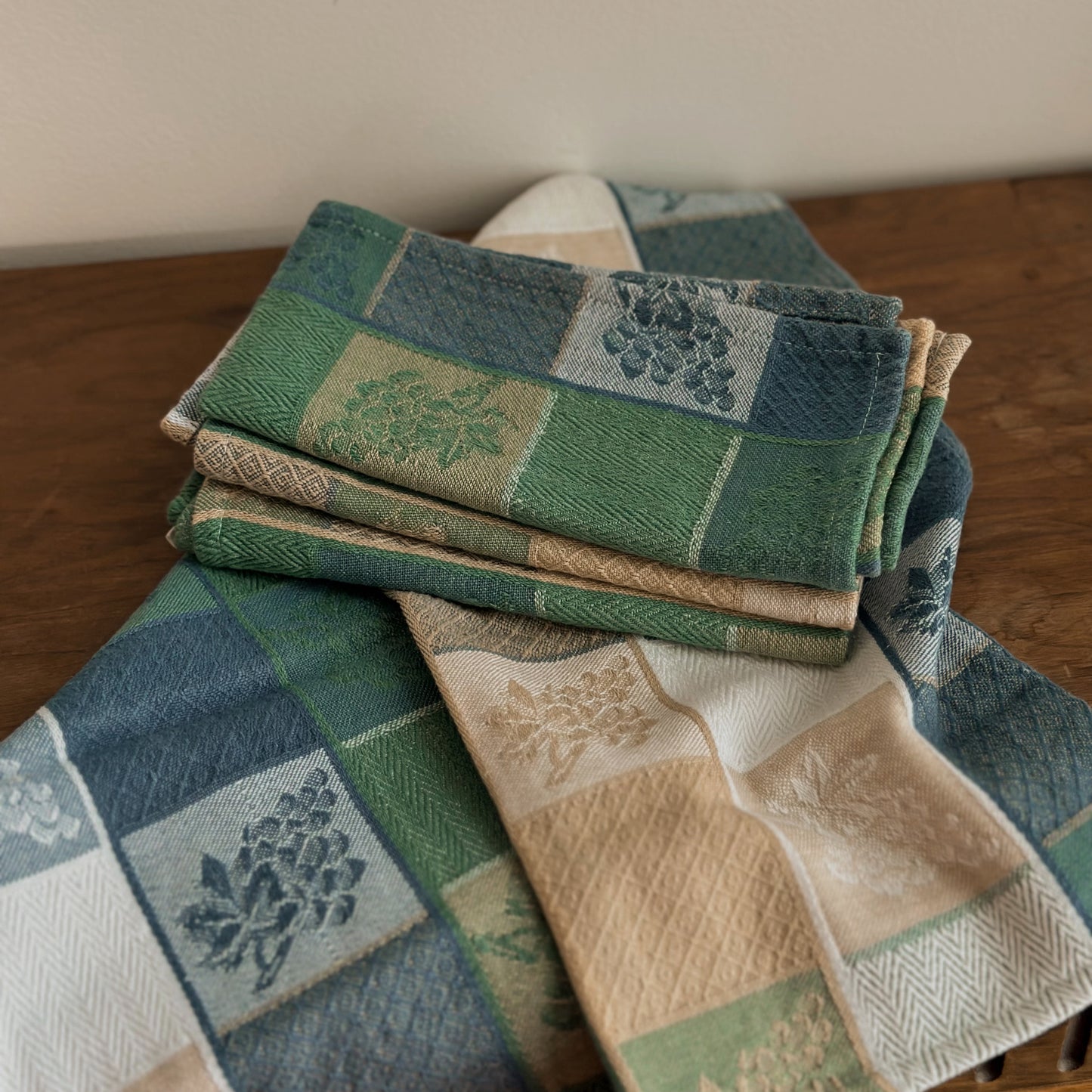 Vintage Jacquard Botanical Cotton Napkins | Set of 4