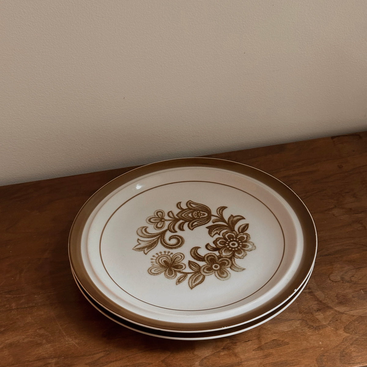 Brown Monterrey Floral Stoneware Plate | Vintage