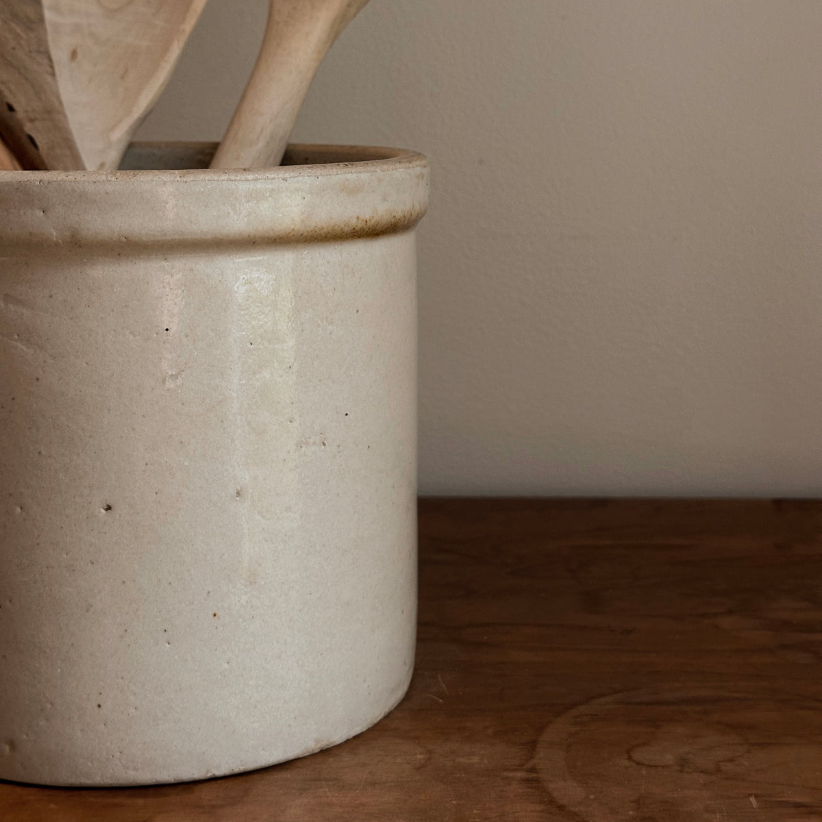 Oatmeal Stoneware Utensil Crock | Vintage