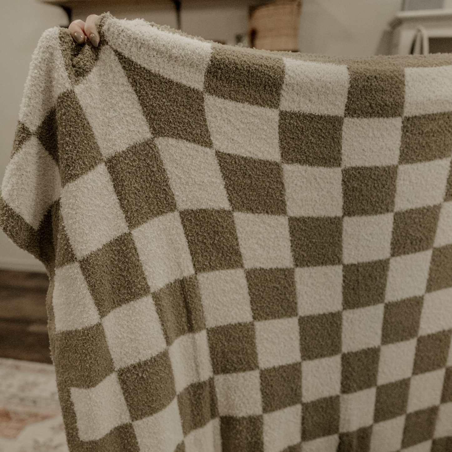 Checkered Teddy Throw Blanket